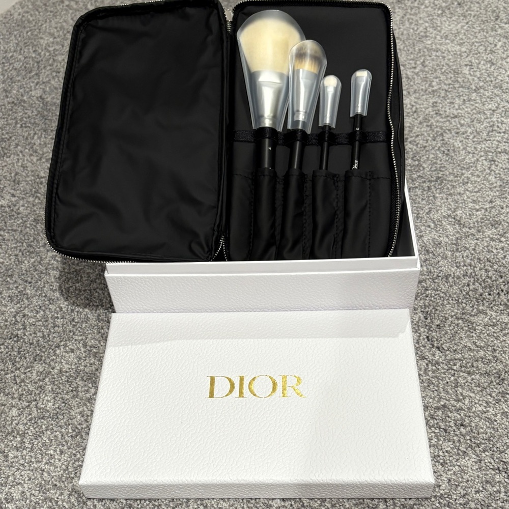 Dior Makeup Brush and Bag Set